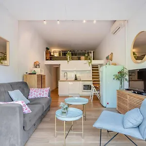 Cosy Port Athena Apartment