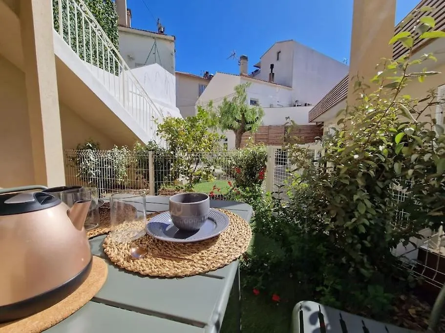 Belazur Entre Plage Et Port Bandol Apartment